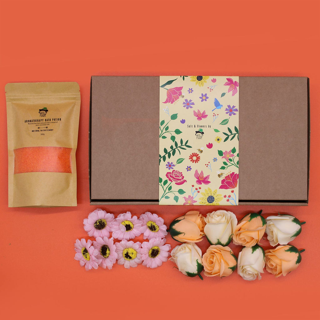 Darčekový wellness set Salt &amp; Flowers – Total Detox